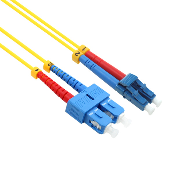 광 점퍼코드 LC-SC-2C 네트워크 케이블 싱글모드 3M 케이블 커넥터 단자 잭 컨넥터 짹 선 라인 연결