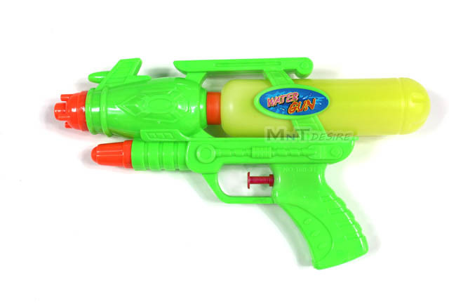 water gun squirt