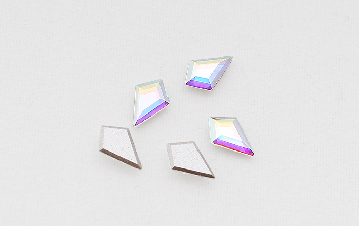 도나와,donawa,스와로브스키,네일스톤,네일재료,네일큐빅,젤네일,젤네일스톤,네일파츠,셀프네일,네일비즈,팬시스톤,플랫백스톤