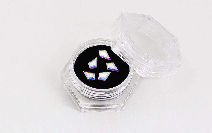 도나와,donawa,스와로브스키,네일스톤,네일재료,네일큐빅,젤네일,젤네일스톤,네일파츠,셀프네일,네일비즈,팬시스톤,플랫백스톤