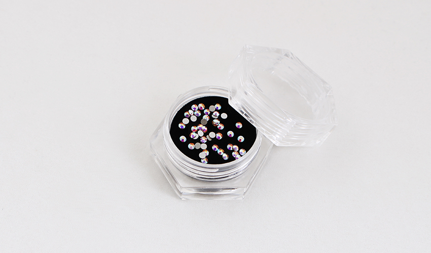 도나와,donawa,스와로브스키,네일스톤,네일재료,네일큐빅,젤네일,젤네일스톤,네일파츠,셀프네일,네일비즈,팬시스톤,스와로브스키 크리스탈 AB / S05 / 50 개 DSJAR-S05-AB