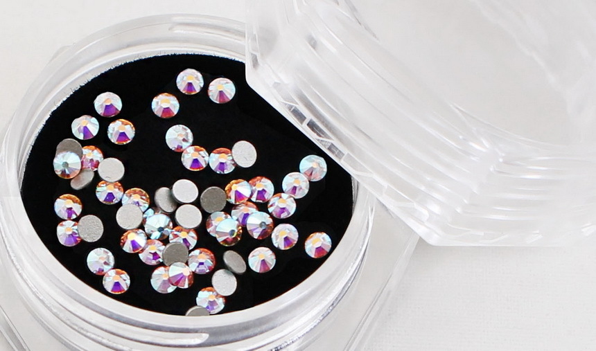 도나와,donawa,스와로브스키,네일스톤,네일재료,네일큐빅,젤네일,젤네일스톤,네일파츠,셀프네일,네일비즈,팬시스톤,플랫백스톤