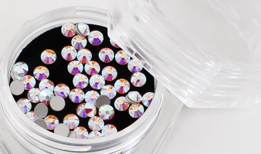 도나와,donawa,스와로브스키,네일스톤,네일재료,네일큐빅,젤네일,젤네일스톤,네일파츠,셀프네일,네일비즈,팬시스톤,플랫백스톤