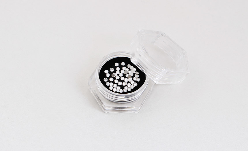 도나와,donawa,스와로브스키,네일스톤,네일재료,네일큐빅,젤네일,젤네일스톤,네일파츠,셀프네일,네일비즈,팬시스톤,플랫백스톤