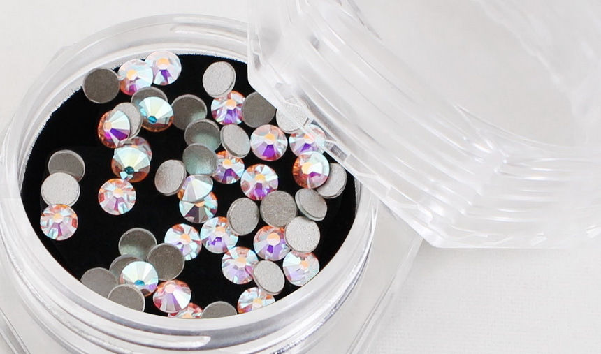 도나와,donawa,스와로브스키,네일스톤,네일재료,네일큐빅,젤네일,젤네일스톤,네일파츠,셀프네일,네일비즈,팬시스톤,플랫백스톤