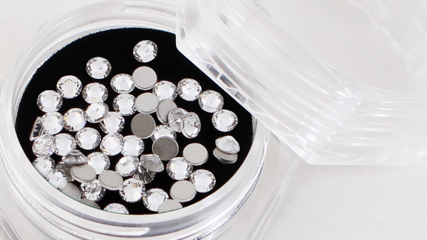 도나와,donawa,스와로브스키,네일스톤,네일재료,네일큐빅,젤네일,젤네일스톤,네일파츠,셀프네일,네일비즈,팬시스톤,플랫백스톤