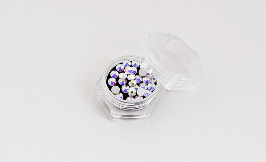 도나와,donawa,스와로브스키,네일스톤,네일재료,네일큐빅,젤네일,젤네일스톤,네일파츠,셀프네일,네일비즈,팬시스톤,플랫백스톤