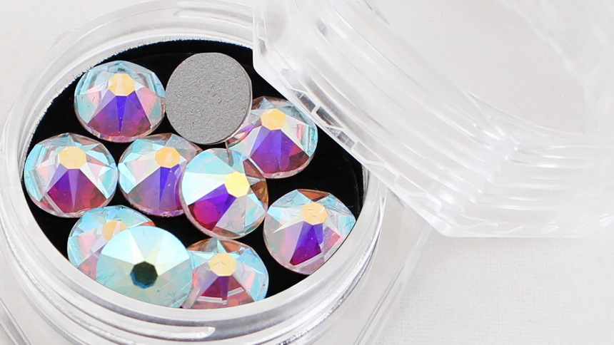 도나와,donawa,스와로브스키,네일스톤,네일재료,네일큐빅,젤네일,젤네일스톤,네일파츠,셀프네일,네일비즈,팬시스톤,플랫백스톤