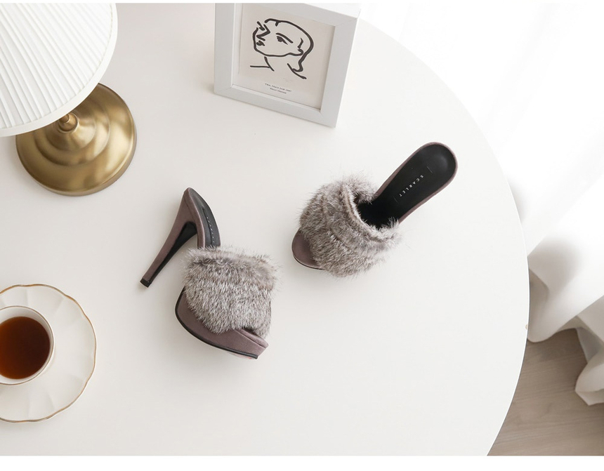 천연토끼털 가보시 스웨이드뮬 여성뮬슬리퍼형샌들