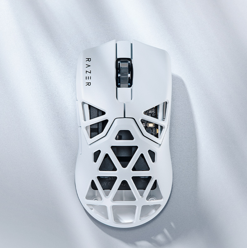 Razer Viper mini se スカーレットエディション 本体 Razer Viper mini se スカーレットエディション 本体 High-End