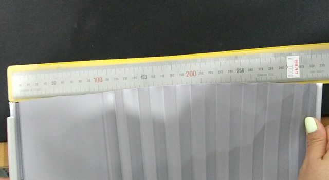 예시 사진은 광폭 회색입니다. 