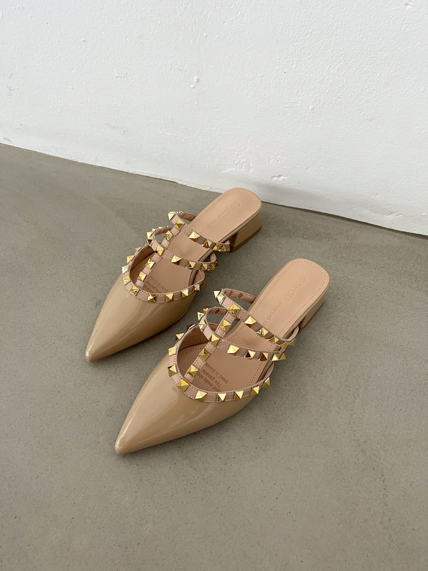 여성 소가죽 스터드 여성뮬슬리퍼형샌들