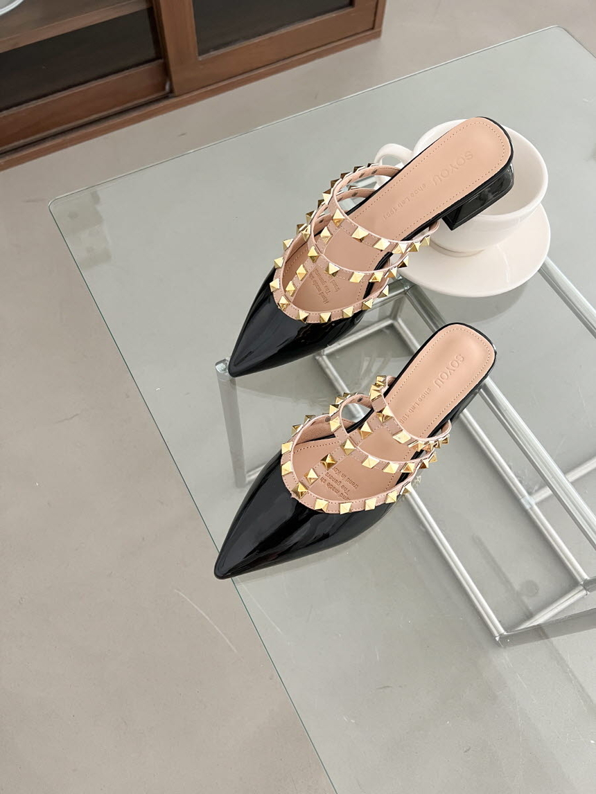 여성 소가죽 스터드 여성뮬슬리퍼형샌들