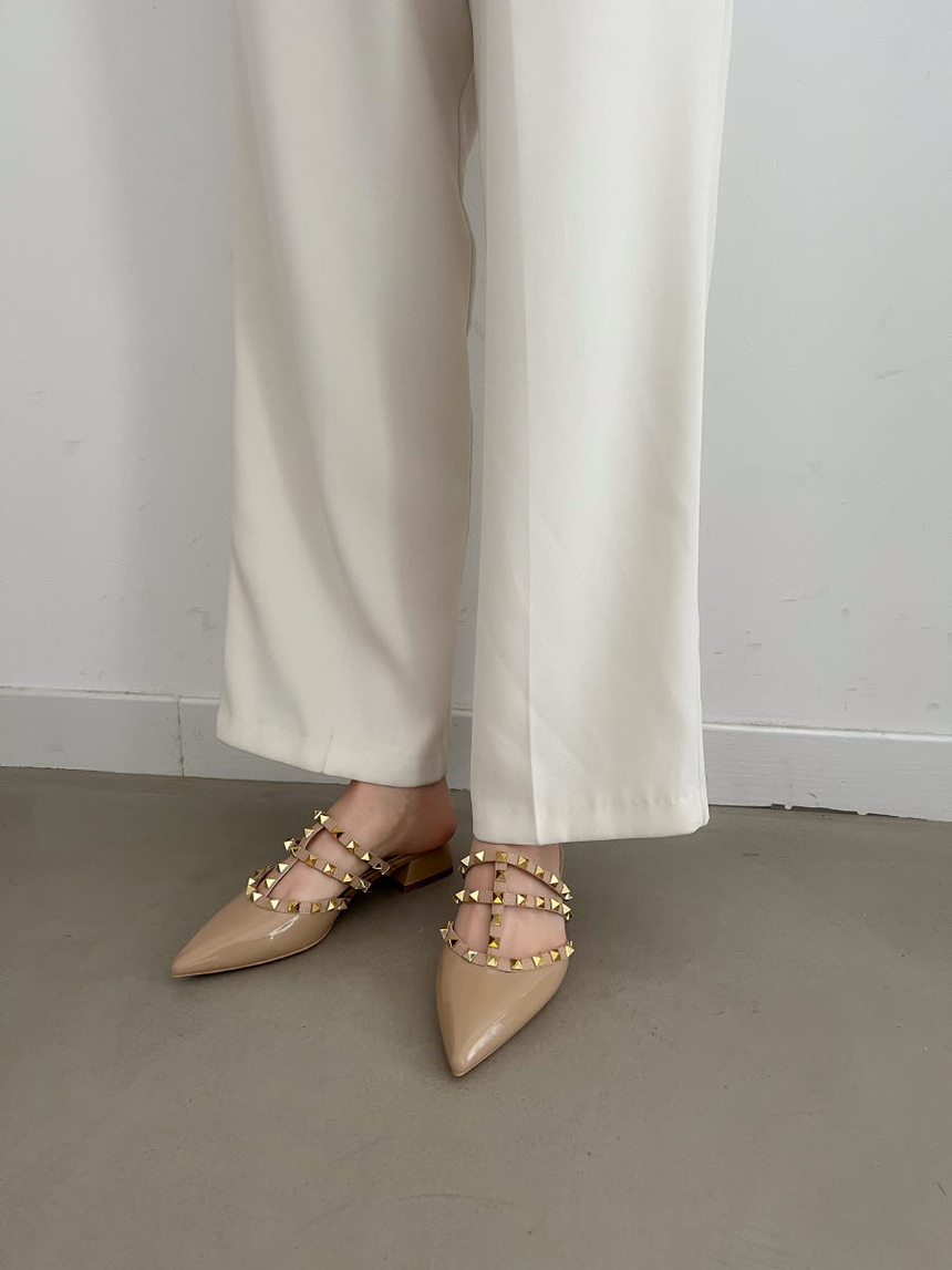 여성 소가죽 스터드 여성뮬슬리퍼형샌들