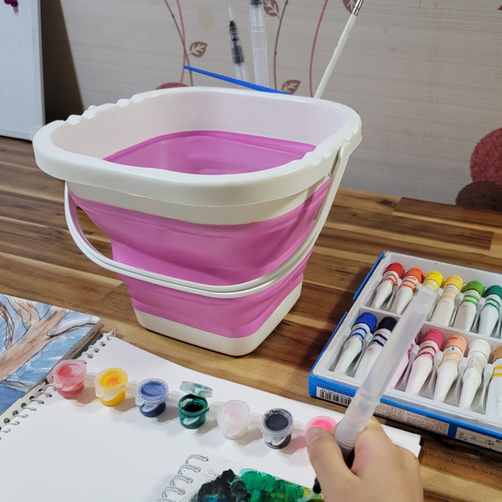 아크릴물통 원형수납함 원형물통 화가도구 블루물통 수채색도구 수채화도구 미술용품수납함 미술용품 미술물통접이식 대용량미술물통 미술용품보관함 미술물감보관함 사각 대용량 접이식 미술물통