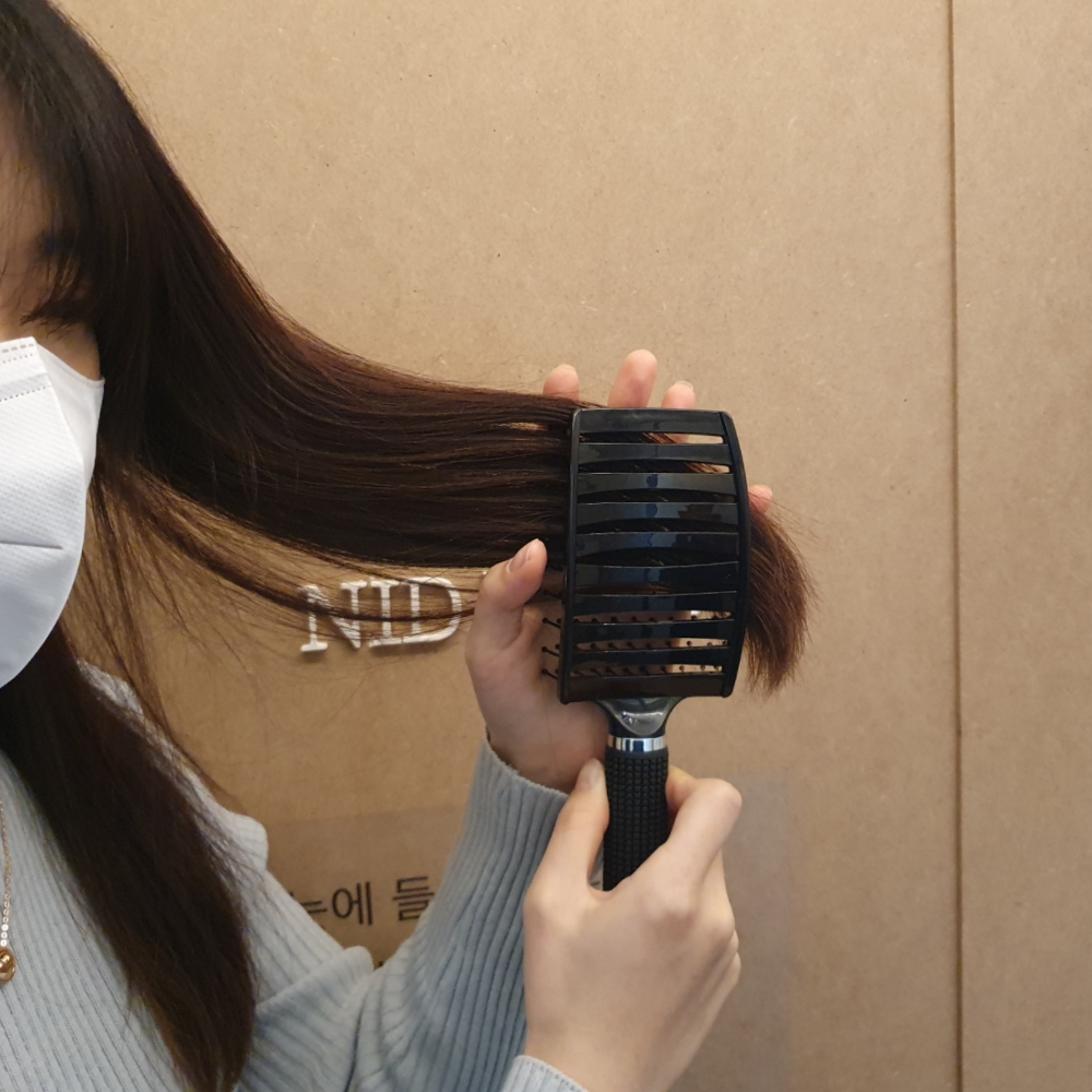헤어관리도구 머리빗 헤어볼륨쿠션브러쉬 헤어스타일러 두피스크럽브러쉬 브러쉬클리너 엉킴방지브러쉬 공구 접이식브러쉬 드라이브러쉬 두피마사지브러쉬 헤어 브러쉬 드라이 젖은머리 헤어브러쉬