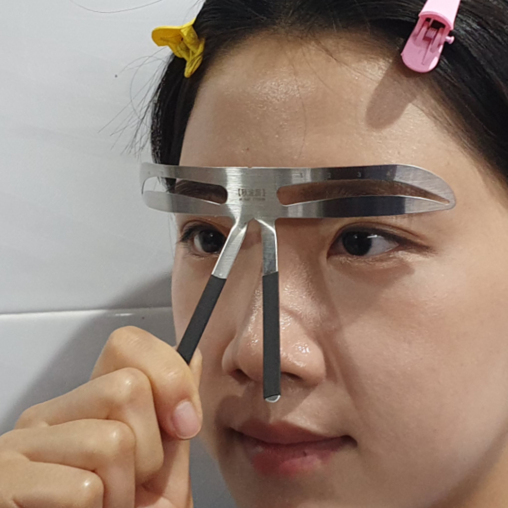 눈썹메이크업도구세트 눈썹메이크업도구 눈썹스텐실 눈썹가이드템 눈썹메이크업키트 눈썹스텐실세트 눈썹스타일링 눈썹펜슬 메이크업도구 펌펌가이드 가이드 산형 눈썹그리기 눈썹틀