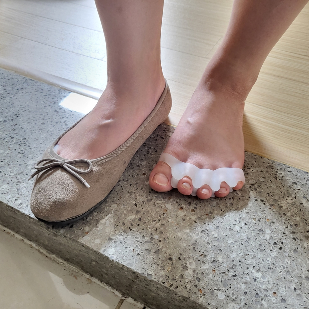 발가락사이판 발가락보호기 발가락쿠션 요가링 발가락정렬기 발가락가림막 발가락가위 발가락소프너 발가락사이리벤지링 발가락접힘방지 발가락스트레칭 실리콘 다섯발가락 벌리기 발가락링