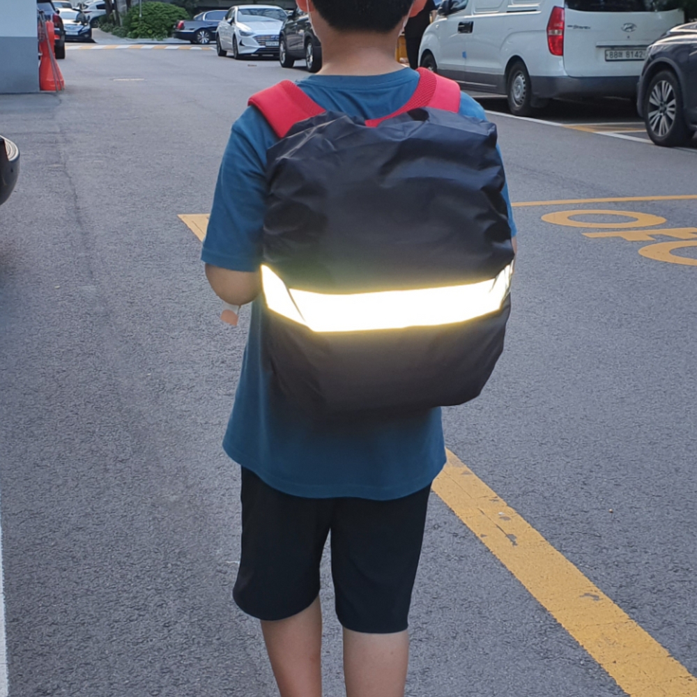 아웃도어용품 등산용품백팩 대형트레킹백팩 방수백팩 트레킹백 아웃도어가방 백팩 애견캐리어 트래블백 강아지백팩 백팩레인커버 휴대용백팩 등산용품 책가방 방수커버 45L 블랙 반사밴드 배낭