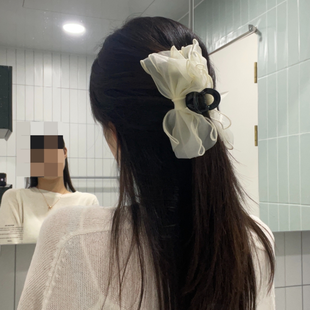 작은꽃모양핀 왕리본헤어악세사리 헤어액세서리 헤어핀 화이트헤어핀 소형플라워핀 머리핀 소형헤어클램 쉬폰헤어악세사리 꽃모양헤어핀 헤어악세사리 작은헤어클립 왕리본 화이트 쉬폰 헤어집게핀