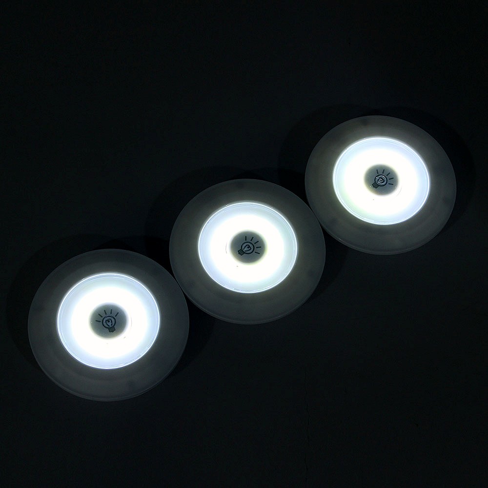 Oce LED 미니 리모콘 전등 3입 화이트 침실 무드등 부착형 미니 조명 베란다 벽조명
