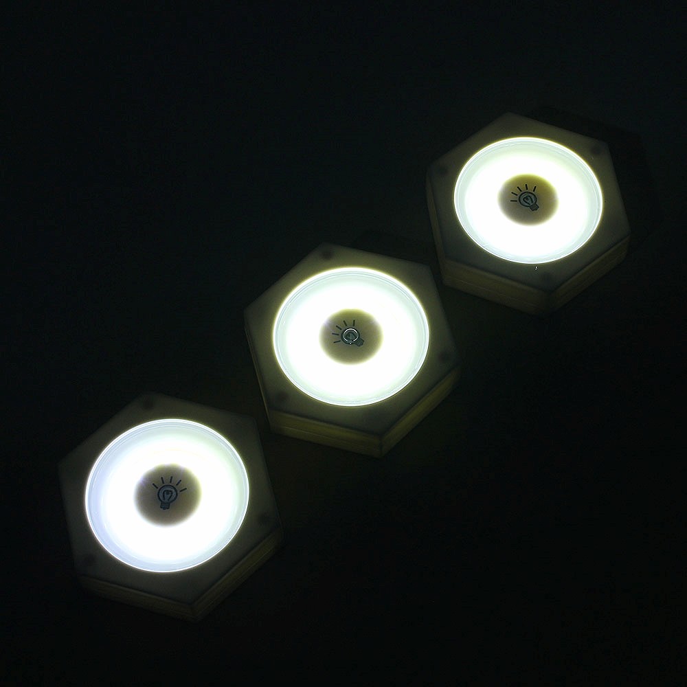 Oce LED 미니 리모콘 전등 3입 백색 수면 등 부착형 미니 조명 베란다 벽조명