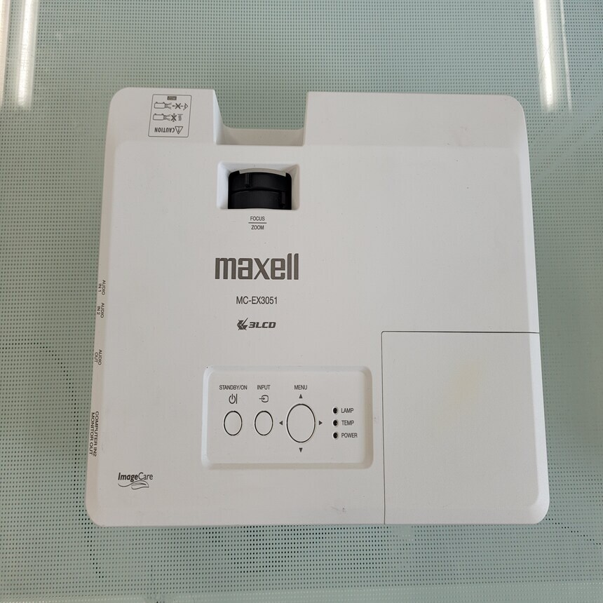 HITACHI%20MC-EX3051_03.jpg