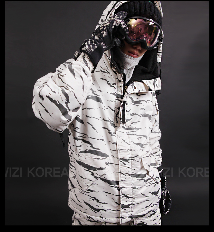 Southplay Mens Winter Premium White Camo Military SkiSnowboard Jacket