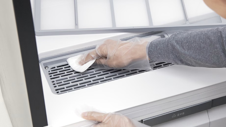 필터 세척 및 기계실 입구 클리닝 예시 이미지