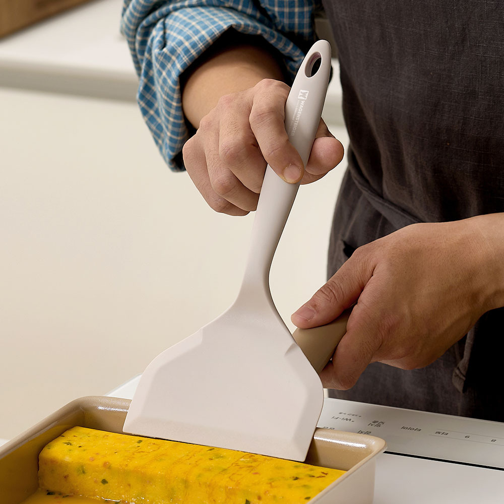 바겐슈타이거 멜로우와이드뒤집개 크림미스트