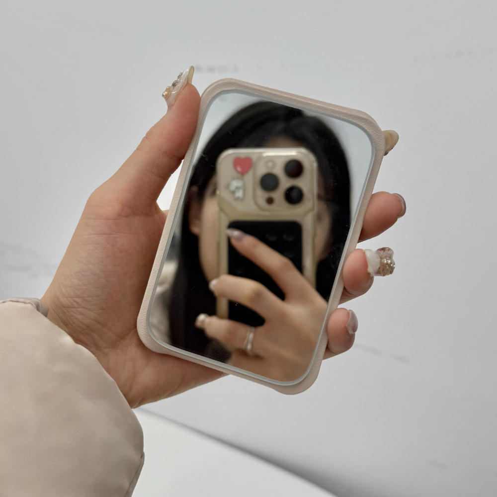 카툰거울 돌려거울 안방거울 속눈썹거울손거울 거실거울 비정형조약돌 블라인드스팟미러 LED메이크업거울 서브미러 차량용거울 테이프거울 안전인테리어 화이트 미니 접이식 손거울 스탠드 거울