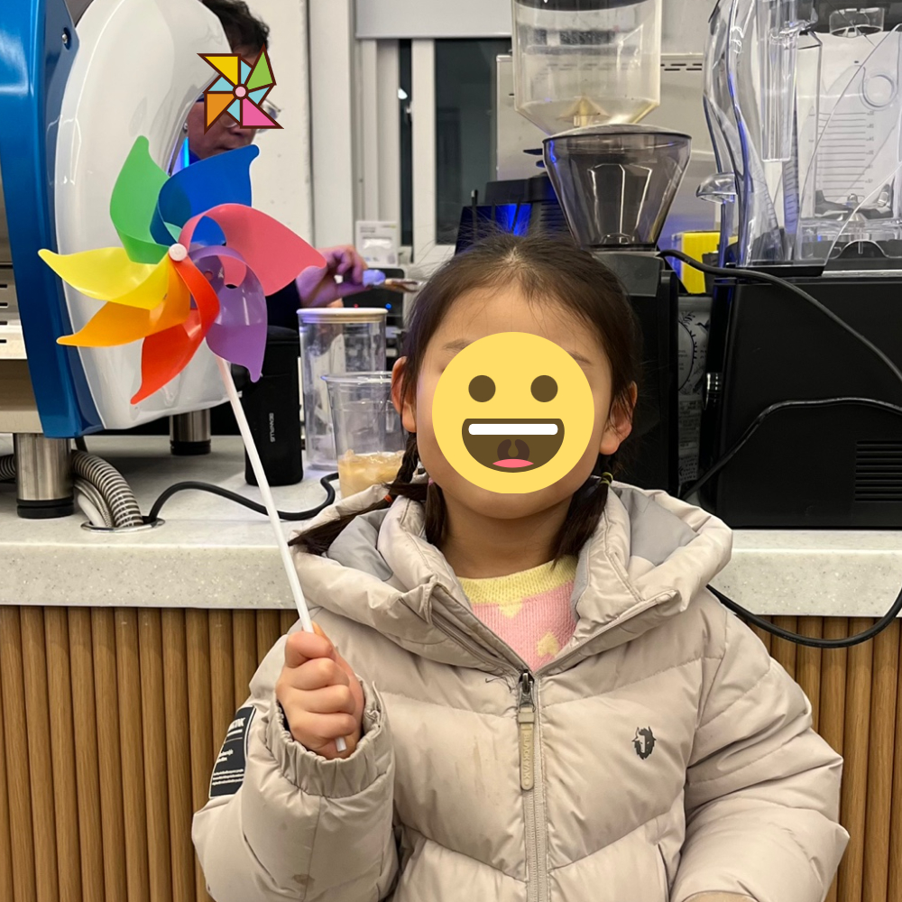 산들바람 공원바람개비 토끼바람 바람개비수제 바람개비선물 돌바람개비 선물용바람개비 펀미터라기세트 바람빨개비 정원소품 팔랑팔랑바람개비 공예체험용품 레인보우 만들기 소형 바람개비