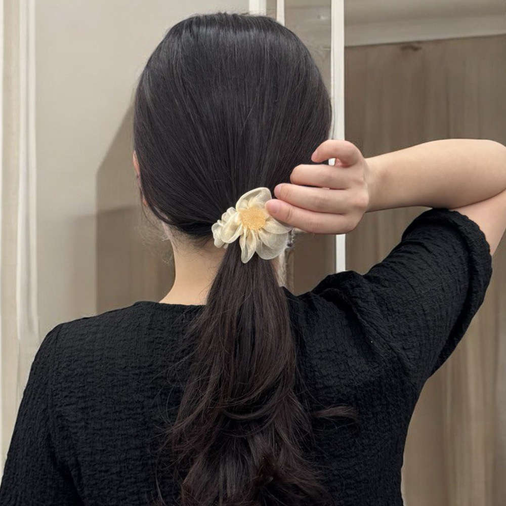 데이지 스크런치 곱창머리끈 베이지