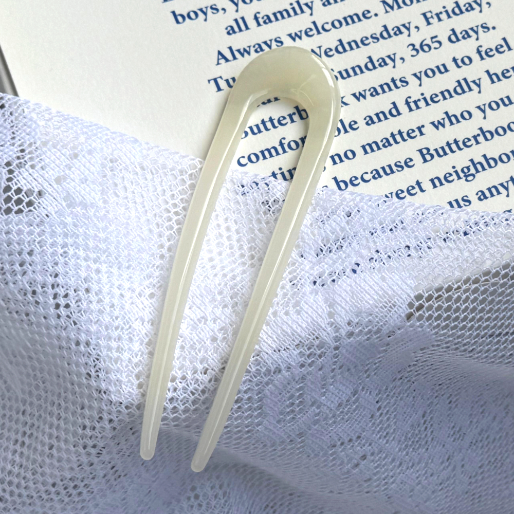 올림머리 뒤꽂이 유광 U자비녀 아이보리