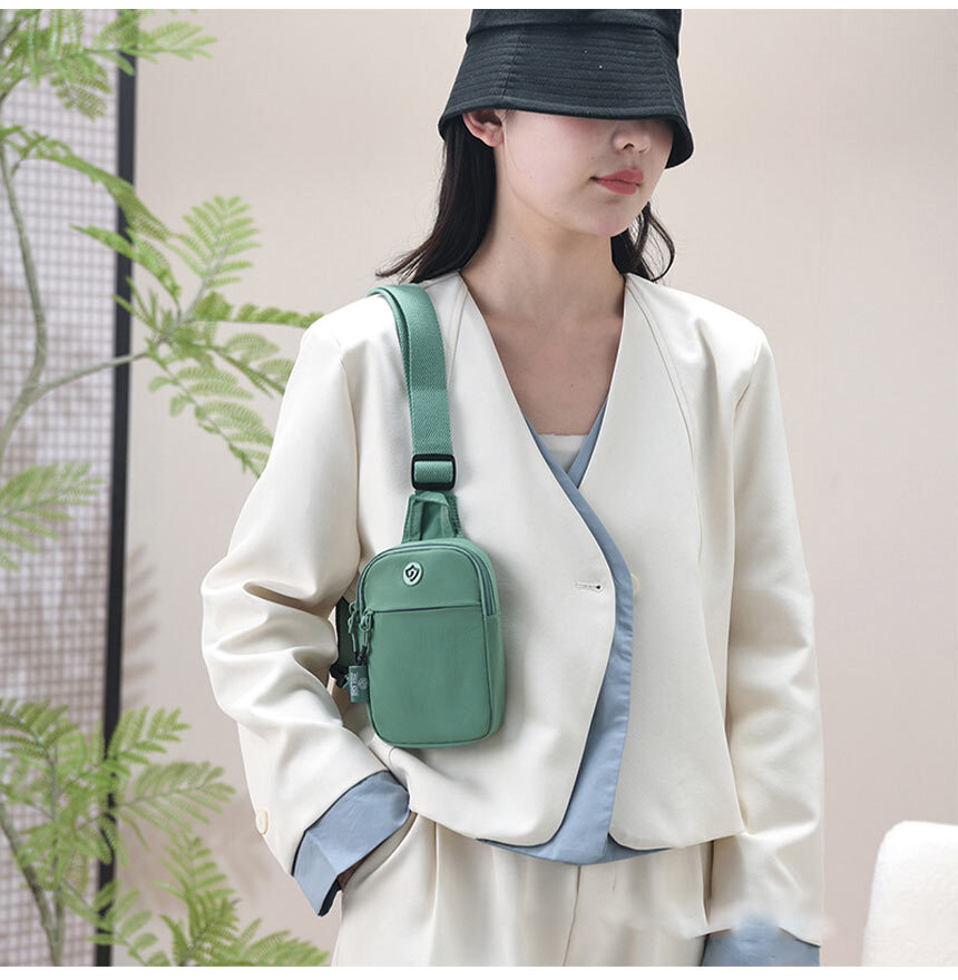 20250725_peony_simple_slingbag_17.jpg