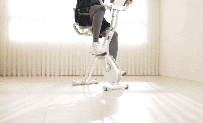 intro_03_04.gif