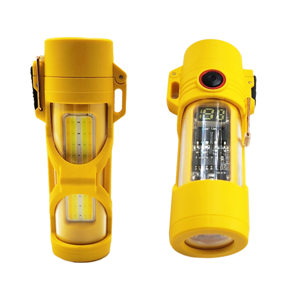 디제이디 LED 랜턴 LED COB 야외 멀티 랜턴 후레쉬 D67-1[색상 랜덤] - DOTI 갓생을 위한 올인원 스토어