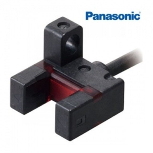 PM-R25 (MG2642)